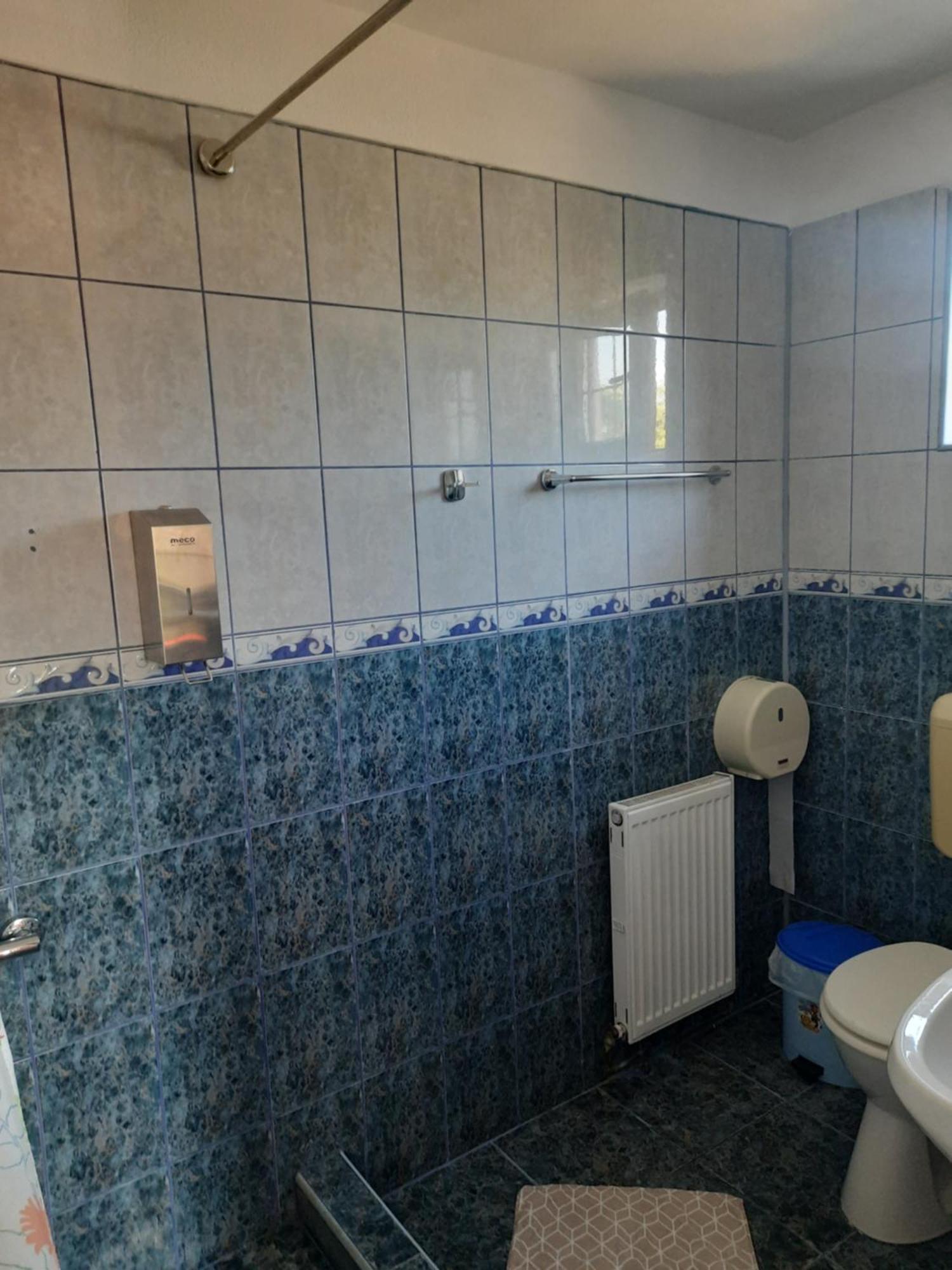 Pensiunea Cornelius Piatra Neamţ Exterior foto